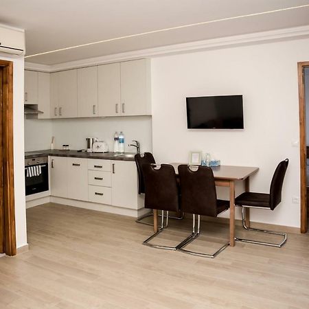 Cegléd Centrum Apartman מראה חיצוני תמונה