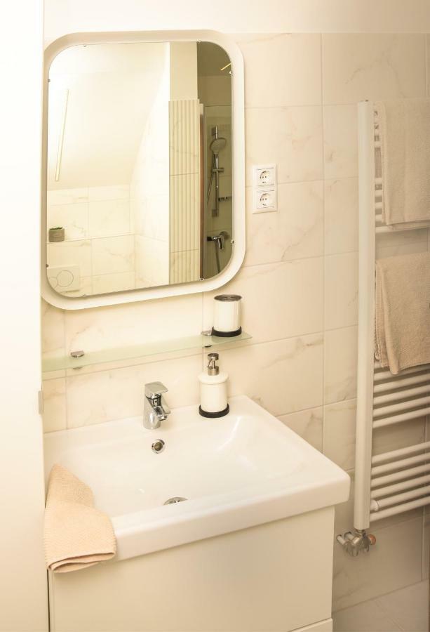 Cegléd Centrum Apartman מראה חיצוני תמונה