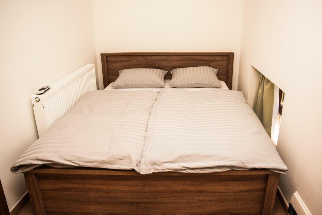 Cegléd Centrum Apartman מראה חיצוני תמונה